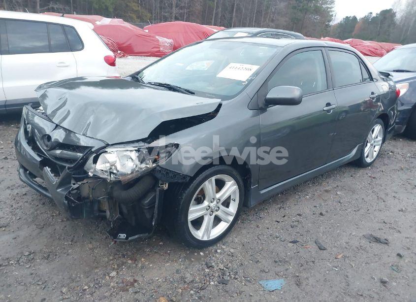 Photo 2 of 2013 Toyota Corolla S (VIN 5YFBU4EE3DP167456)