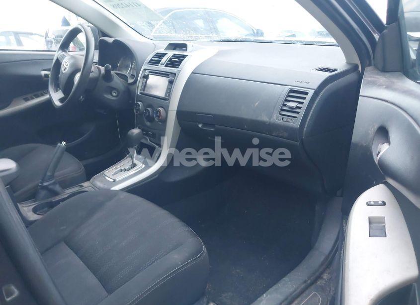 Photo 5 of 2013 Toyota Corolla S (VIN 5YFBU4EE3DP167456)