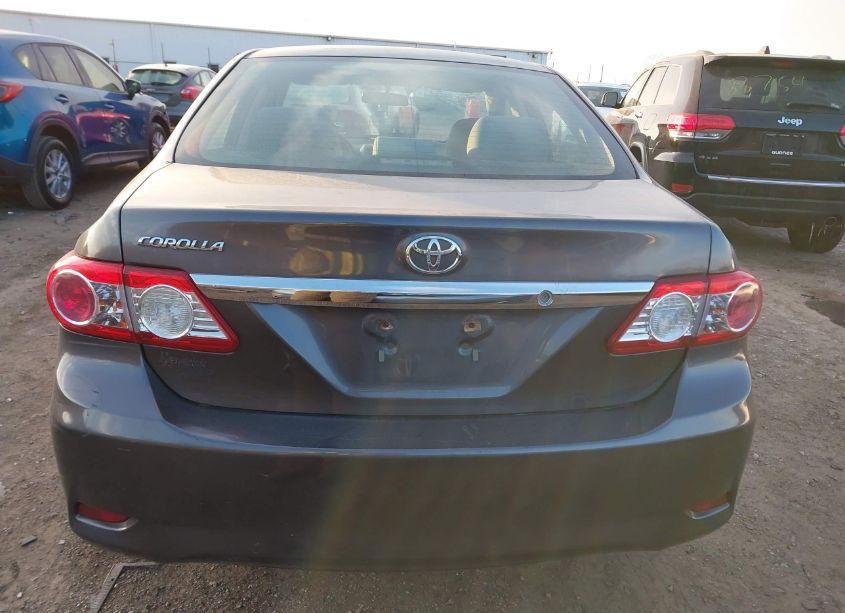 Photo 16 of 2013 Toyota Corolla L (VIN 5YFBU4EE3DP176139)