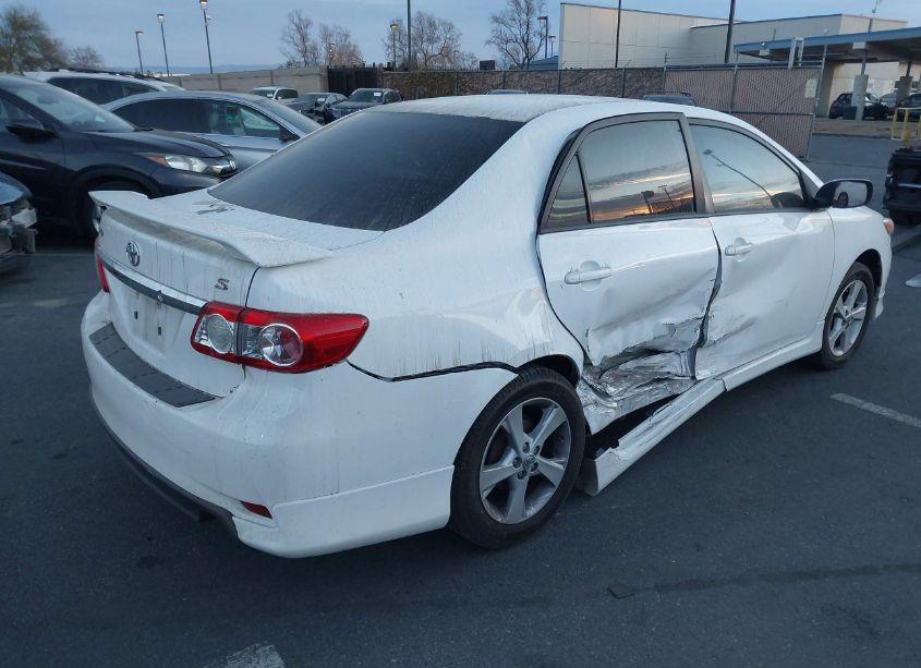 Photo 4 of 2013 Toyota Corolla S (VIN 5YFBU4EE3DP185052)