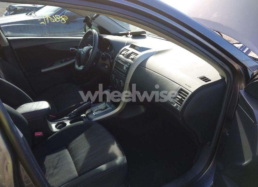 Photo 5 of 2012 Toyota Corolla S (VIN 5YFBU4EE4CP009092)