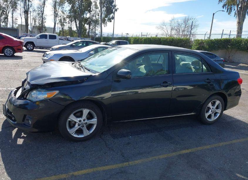 Photo 14 of 2012 Toyota Corolla LE (VIN 5YFBU4EE4CP024398)