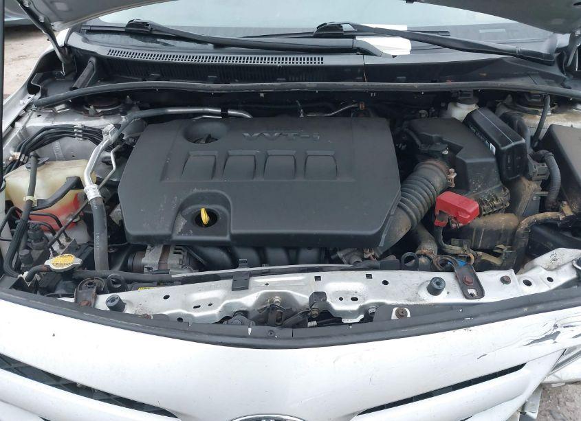 Photo 10 of 2012 Toyota Corolla LE (VIN 5YFBU4EE4CP027978)