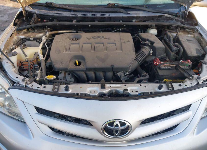 Photo 10 of 2012 Toyota Corolla LE (VIN 5YFBU4EE4CP042075)