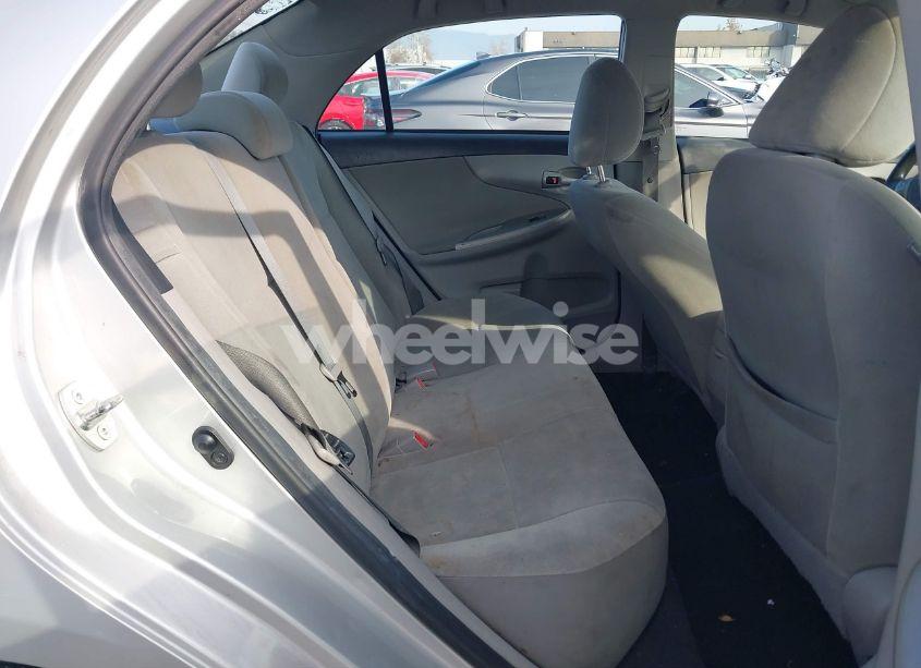 Photo 8 of 2012 Toyota Corolla LE (VIN 5YFBU4EE4CP043890)