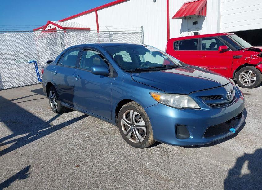 2012 Toyota Corolla LE (VIN 5YFBU4EE4CP069079) main photo