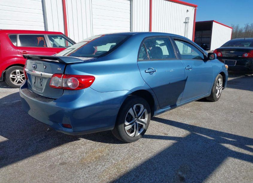 Photo 4 of 2012 Toyota Corolla LE (VIN 5YFBU4EE4CP069079)