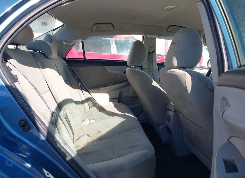 Photo 8 of 2012 Toyota Corolla LE (VIN 5YFBU4EE4CP069079)