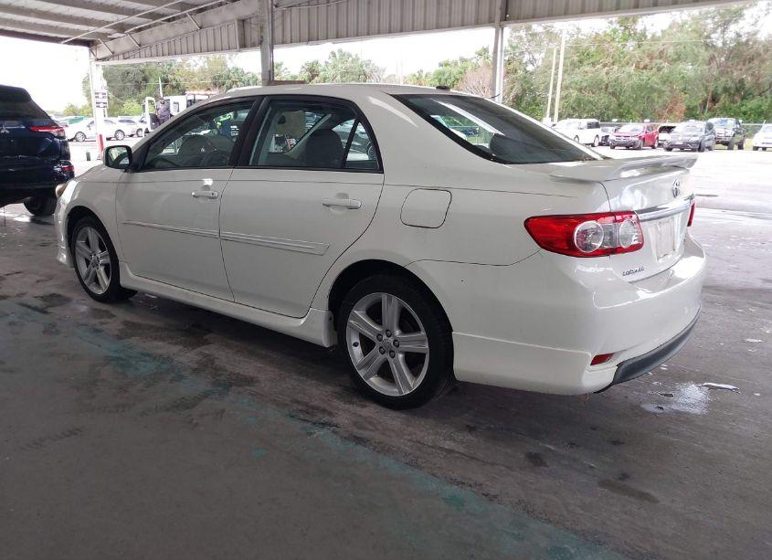 Photo 3 of 2013 Toyota Corolla S (VIN 5YFBU4EE4DP080567)