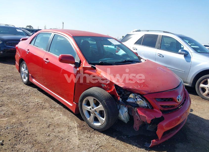 Photo 6 of 2013 Toyota Corolla S (VIN 5YFBU4EE4DP081573)