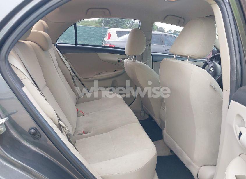 Photo 8 of 2013 Toyota Corolla L (VIN 5YFBU4EE4DP092394)