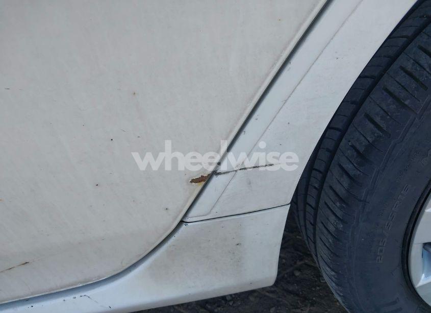 Photo 18 of 2013 Toyota Corolla LE (VIN 5YFBU4EE4DP100106)