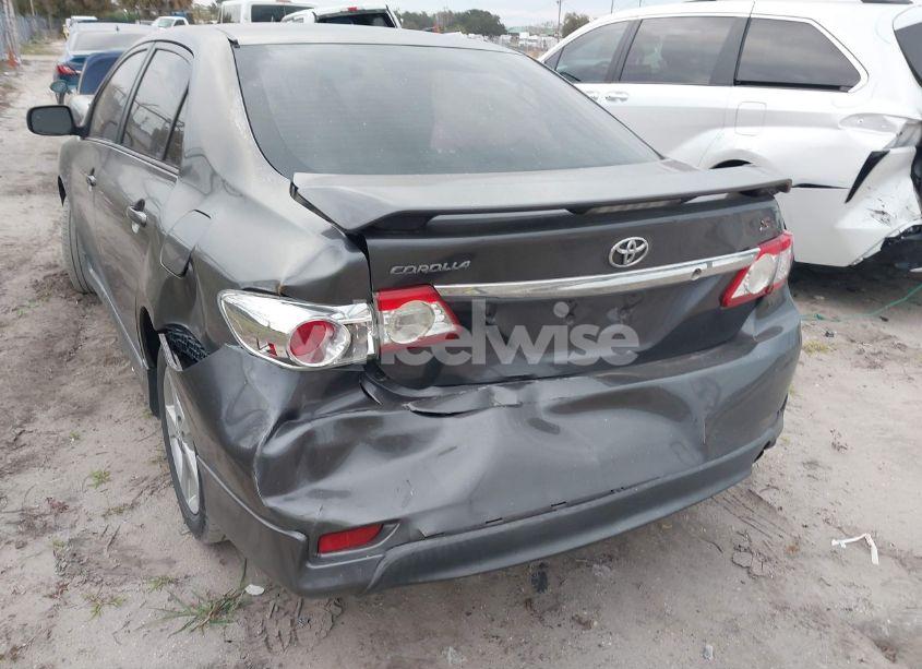 Photo 6 of 2013 Toyota Corolla S (VIN 5YFBU4EE4DP109355)