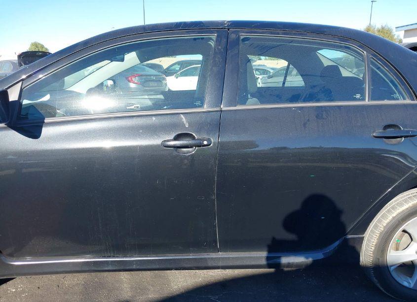 Photo 14 of 2013 Toyota Corolla S/LE (VIN 5YFBU4EE4DP118914)