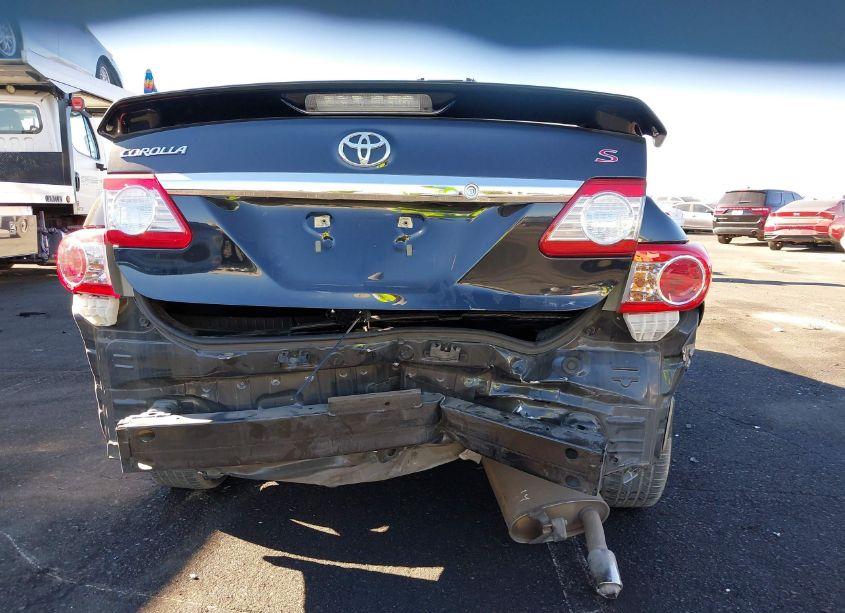 Photo 6 of 2013 Toyota Corolla S/LE (VIN 5YFBU4EE4DP118914)