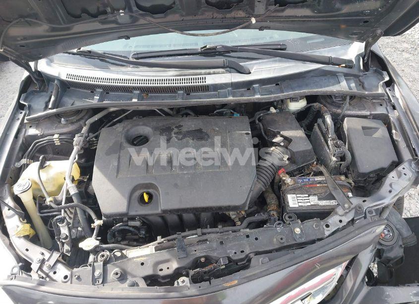 Photo 10 of 2013 Toyota Corolla LE (VIN 5YFBU4EE4DP125880)