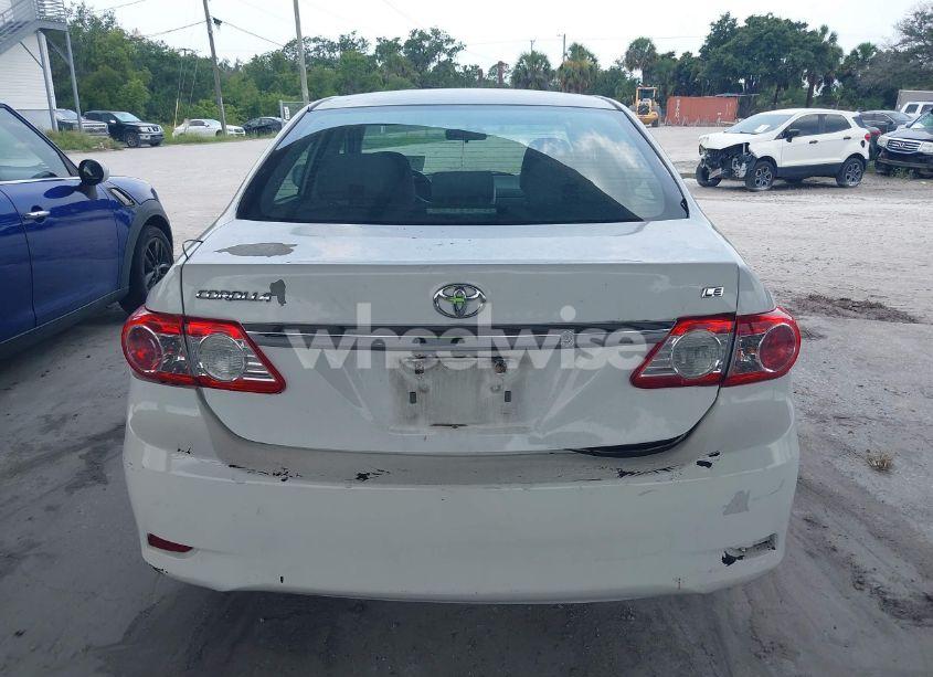 Photo 16 of 2013 Toyota Corolla LE (VIN 5YFBU4EE4DP144137)