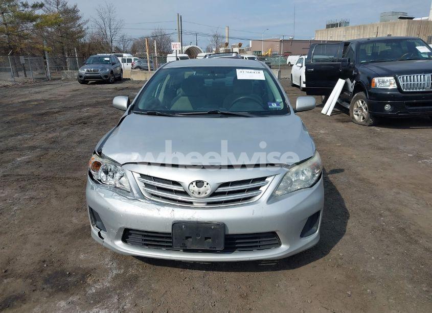 Photo 12 of 2013 Toyota Corolla LE (VIN 5YFBU4EE4DP149273)