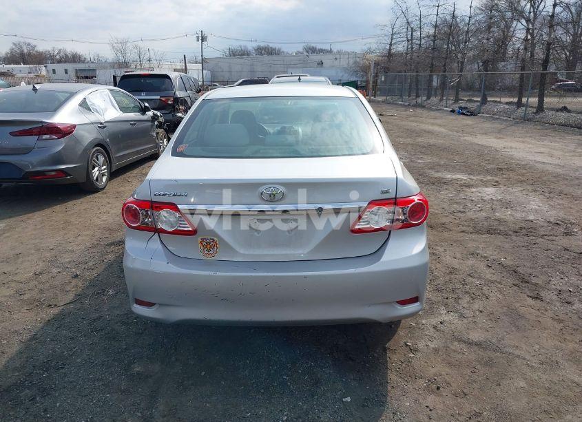 Photo 16 of 2013 Toyota Corolla LE (VIN 5YFBU4EE4DP149273)