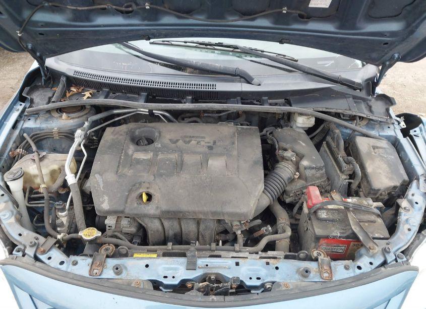 Photo 10 of 2013 Toyota Corolla LE (VIN 5YFBU4EE4DP149483)