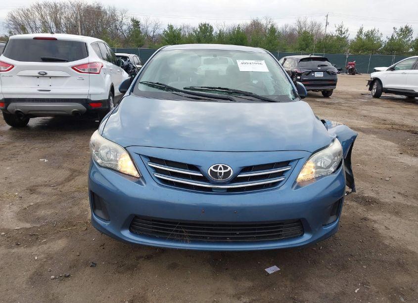 Photo 13 of 2013 Toyota Corolla LE (VIN 5YFBU4EE4DP149483)
