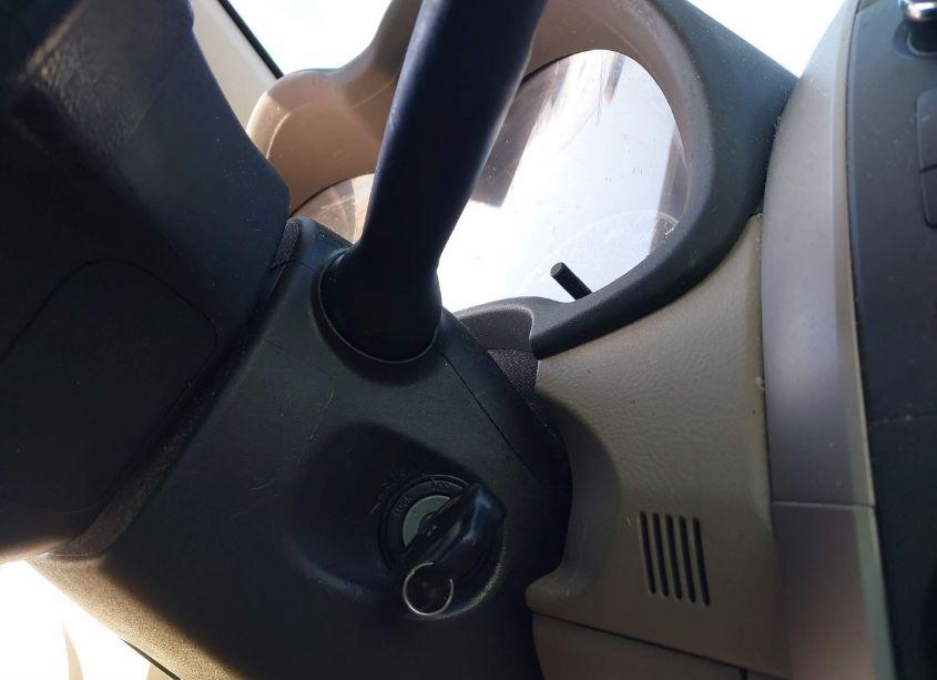 Photo 11 of 2013 Toyota Corolla L (VIN 5YFBU4EE4DP152416)