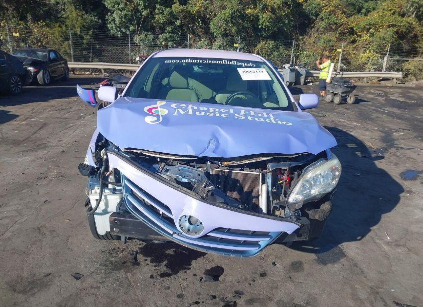 Photo 13 of 2013 Toyota Corolla LE (VIN 5YFBU4EE4DP162878)