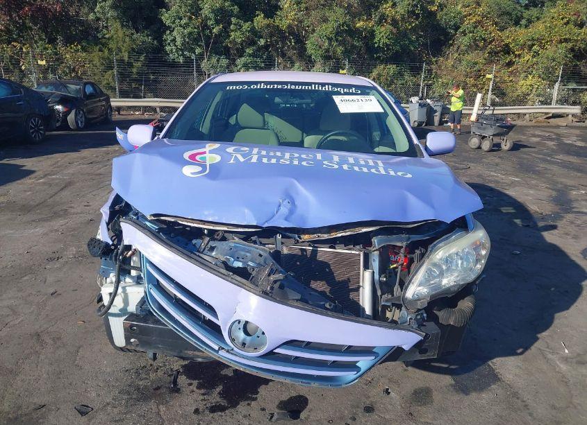 Photo 6 of 2013 Toyota Corolla LE (VIN 5YFBU4EE4DP162878)