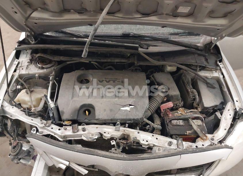 Photo 10 of 2013 Toyota Corolla LE (VIN 5YFBU4EE4DP167840)