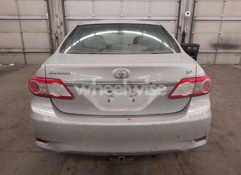 Photo 17 of 2013 Toyota Corolla LE (VIN 5YFBU4EE4DP167840)