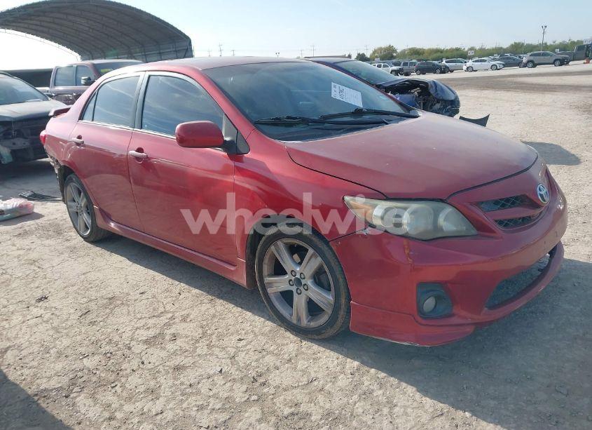 2013 Toyota Corolla S (VIN 5YFBU4EE4DP171080) main photo