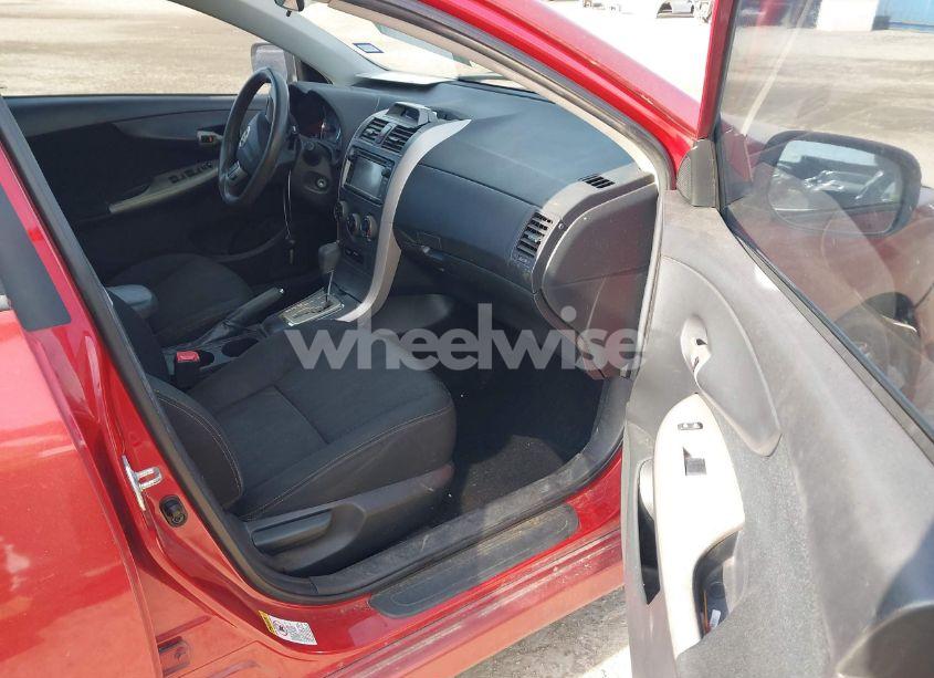 Photo 5 of 2013 Toyota Corolla S (VIN 5YFBU4EE4DP171080)