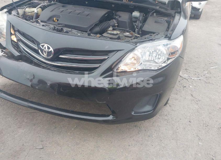 Photo 6 of 2013 Toyota Corolla LE (VIN 5YFBU4EE4DP180961)