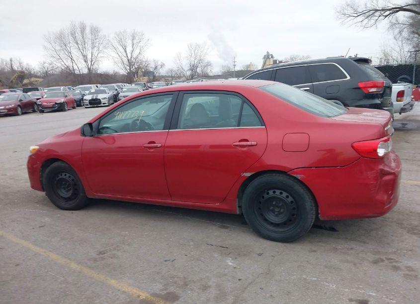 Photo 14 of 2013 Toyota Corolla LE (VIN 5YFBU4EE4DP186260)