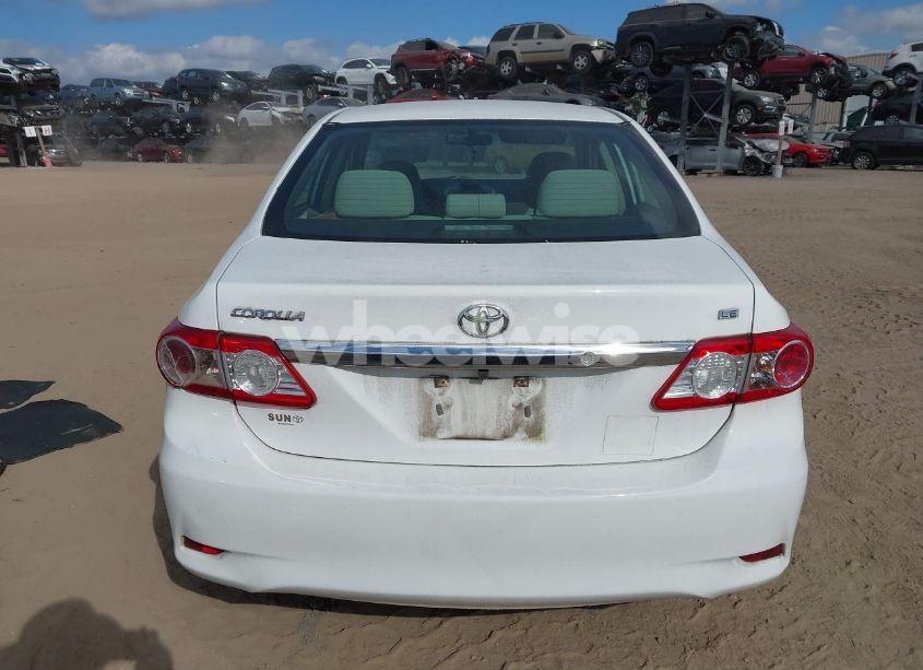 Photo 17 of 2013 Toyota Corolla LE (VIN 5YFBU4EE4DP192527)