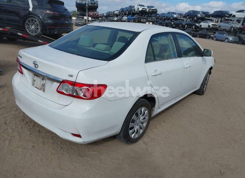 Photo 4 of 2013 Toyota Corolla LE (VIN 5YFBU4EE4DP192527)