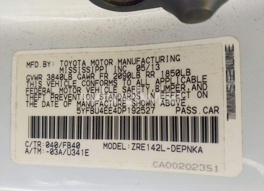 Photo 9 of 2013 Toyota Corolla LE (VIN 5YFBU4EE4DP192527)