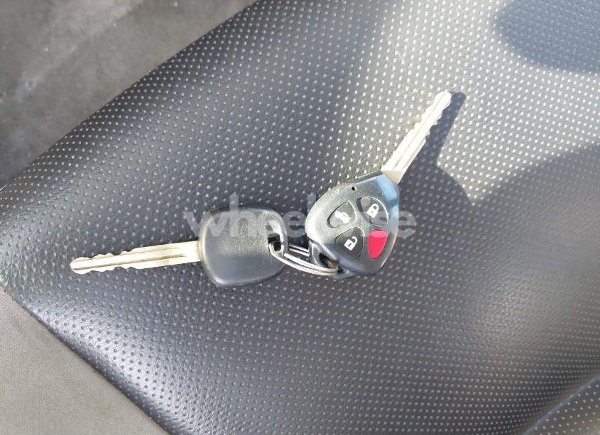 Photo 11 of 2013 Toyota Corolla LE (VIN 5YFBU4EE4DP204028)