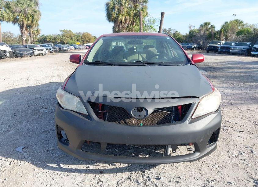 Photo 12 of 2013 Toyota Corolla LE (VIN 5YFBU4EE4DP204028)