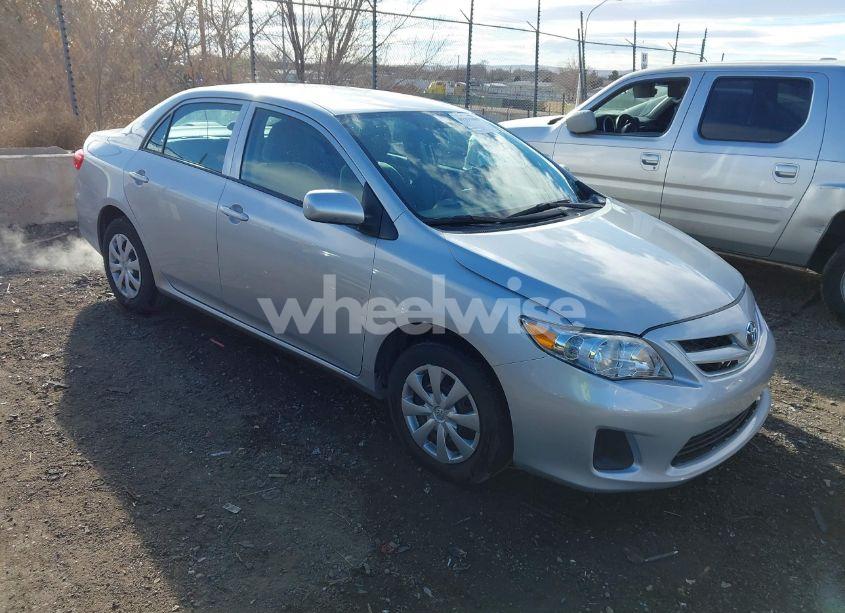 2013 Toyota Corolla L (VIN 5YFBU4EE4DP222450) main photo
