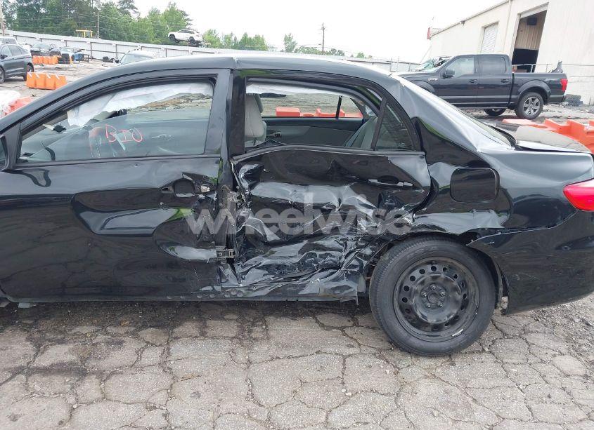 Photo 6 of 2012 Toyota Corolla LE (VIN 5YFBU4EE5CP008288)