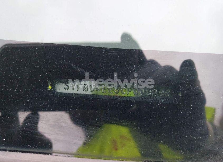 Photo 9 of 2012 Toyota Corolla LE (VIN 5YFBU4EE5CP008288)