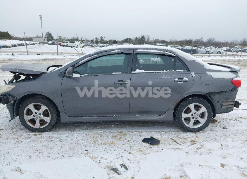 Photo 14 of 2012 Toyota Corolla S (VIN 5YFBU4EE5CP013586)