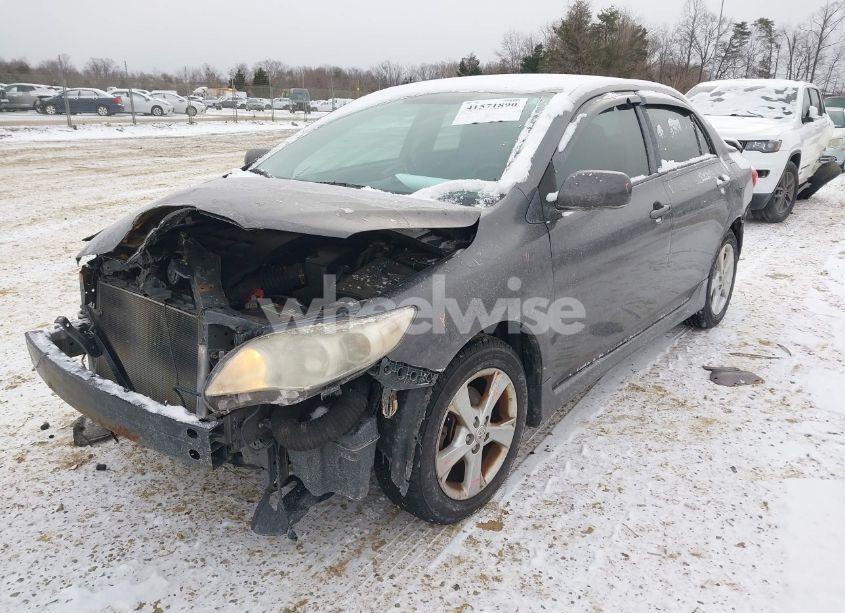 Photo 2 of 2012 Toyota Corolla S (VIN 5YFBU4EE5CP013586)