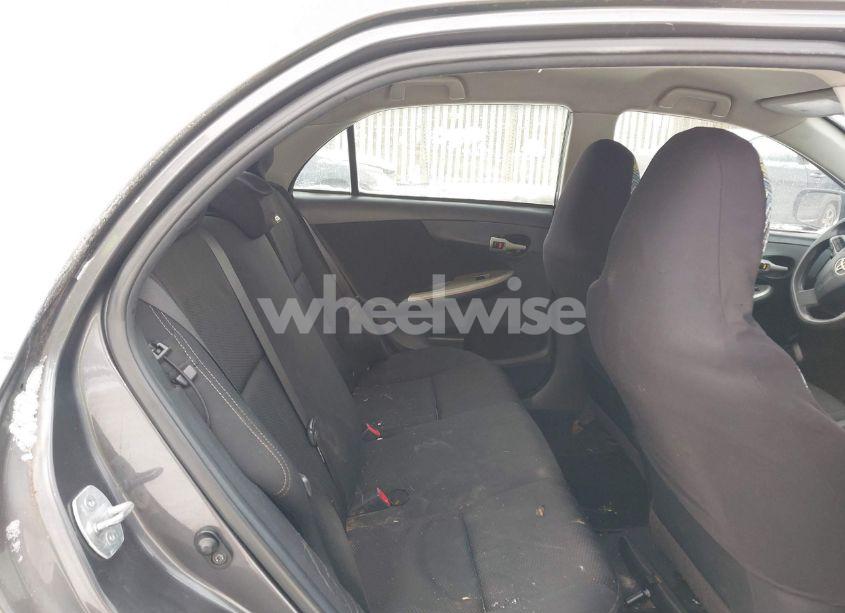 Photo 8 of 2012 Toyota Corolla S (VIN 5YFBU4EE5CP013586)