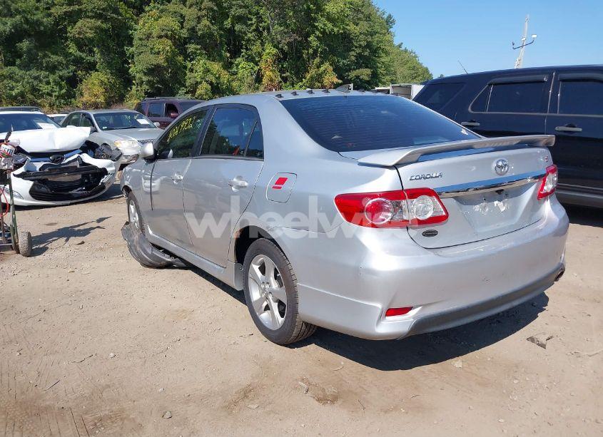 Photo 3 of 2012 Toyota Corolla S (VIN 5YFBU4EE5CP016214)