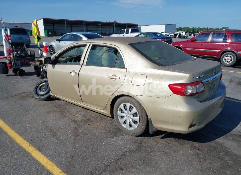 Photo 3 of 2012 Toyota Corolla L (VIN 5YFBU4EE5CP022854)