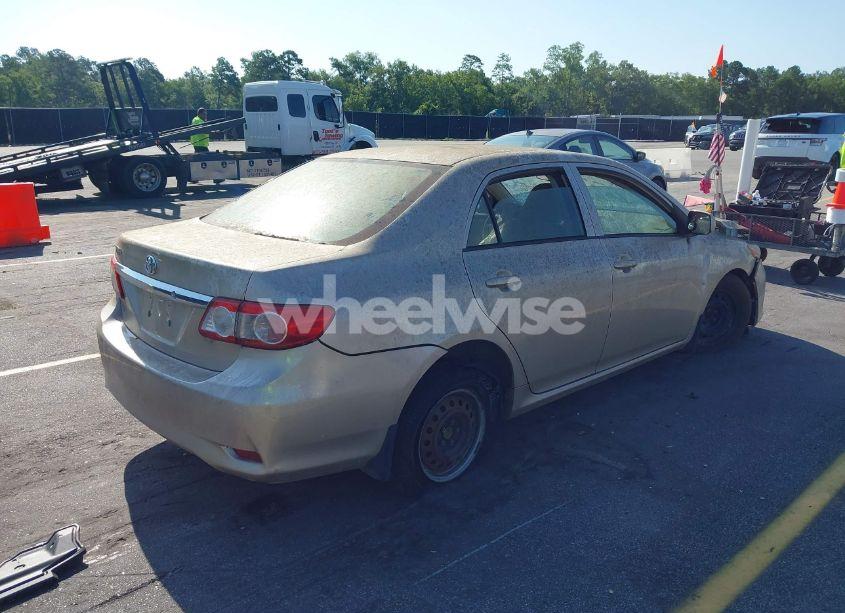 Photo 4 of 2012 Toyota Corolla L (VIN 5YFBU4EE5CP022854)