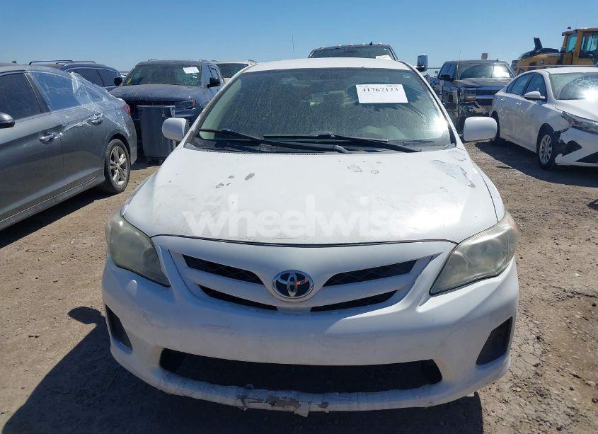 Photo 12 of 2012 Toyota Corolla LE (VIN 5YFBU4EE5CP045504)