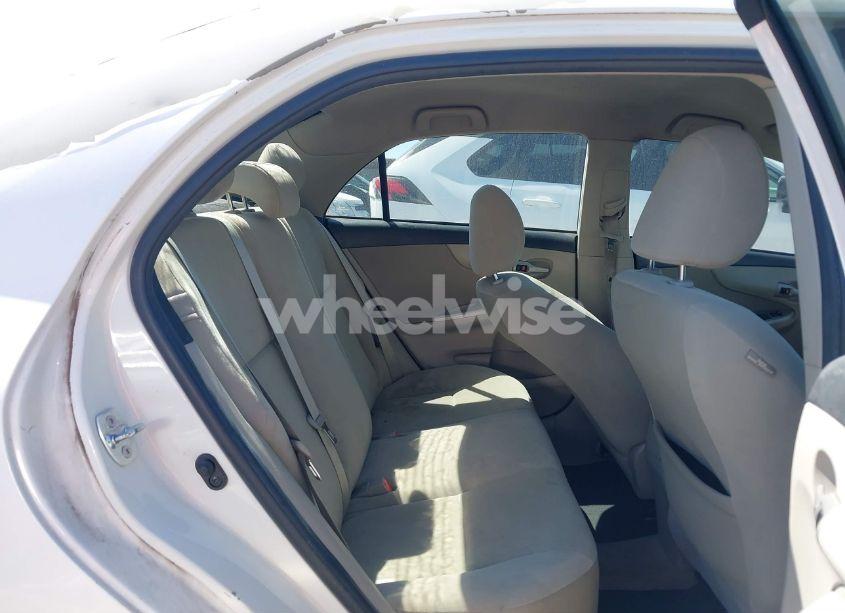 Photo 8 of 2012 Toyota Corolla LE (VIN 5YFBU4EE5CP045504)